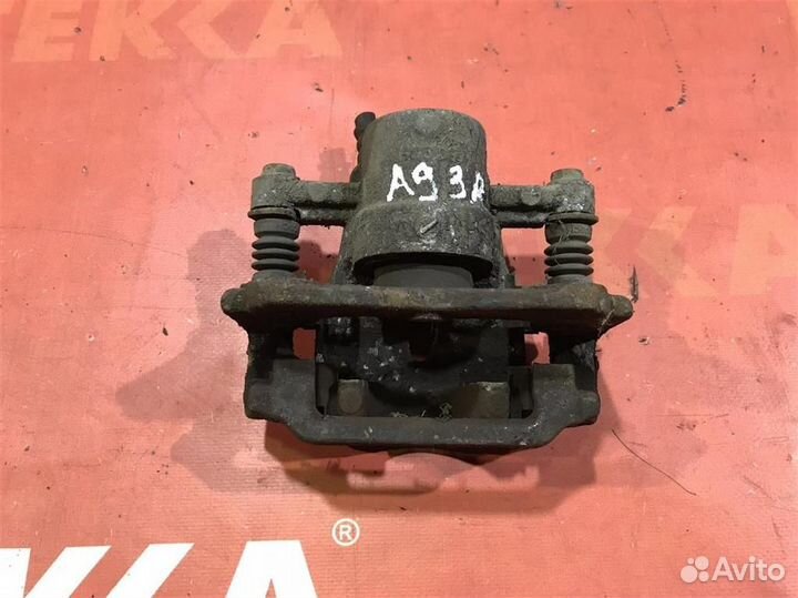 Суппорт задний правый Тойота Авенсис Т250