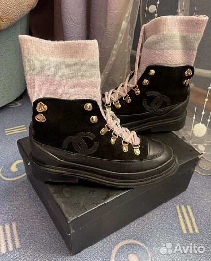 Ботинки женские