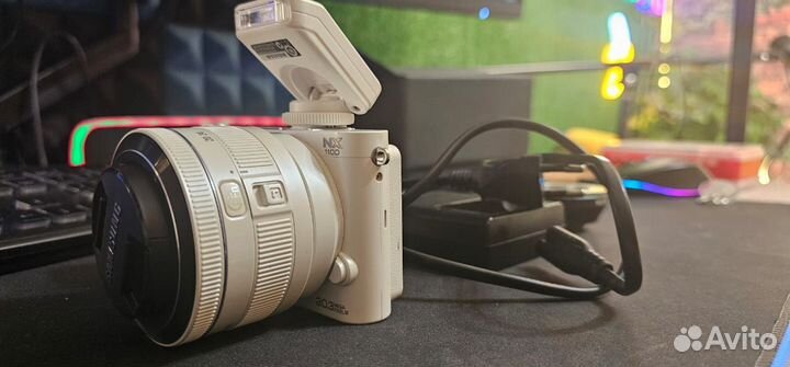 Фотоаппарат Samsung NX1100 Для блогера