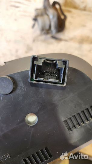 Щиток приборов приборная панель Captiva