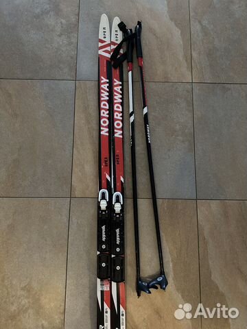 Лыжи беговые детские 140, 150 ботинки