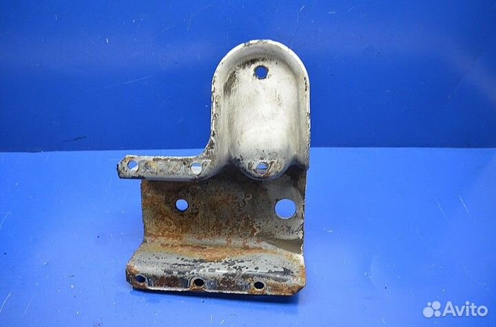 Кронштейны кабины / Подвеска / Замки, другое volvo