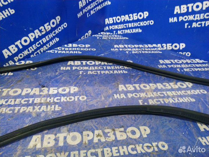 Уплотнительная резинка багажника Ваз Лада Веста