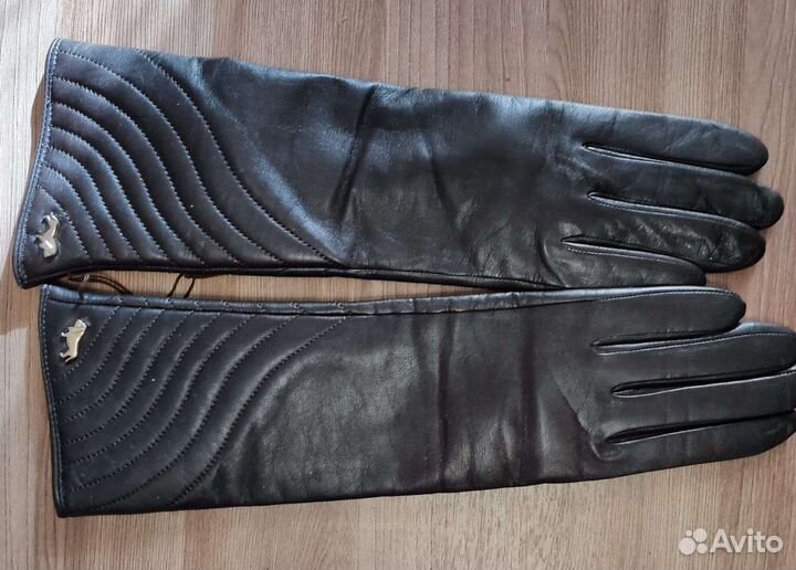 Перчатки женские кожаные новые