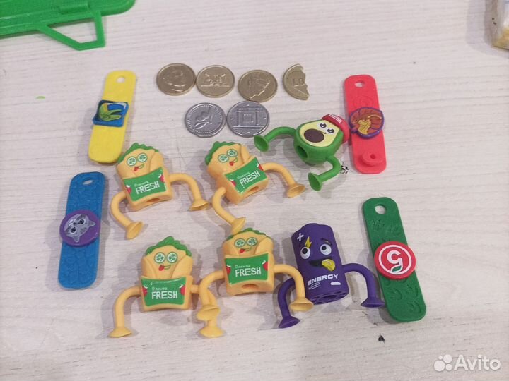 Коллекционные фигурки магнит, лента fresh