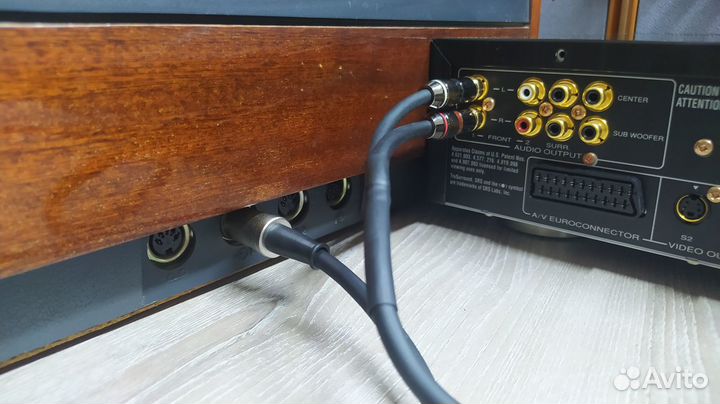 5Din-2RCA аудиокабель