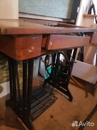 Швейная машинка зингер ножная бу