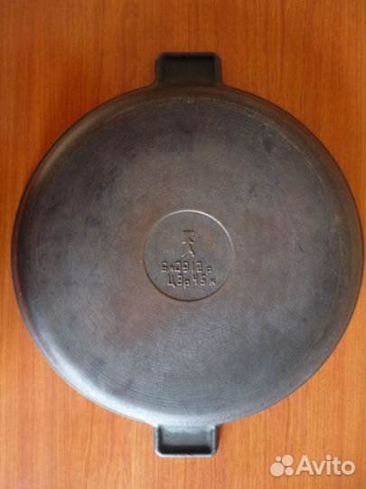 Чугунная сковорода. для жарки. СССР