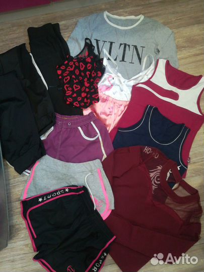 Одежда женская