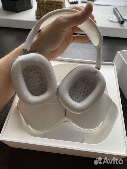 AirPods Max Silver б/у Идеал