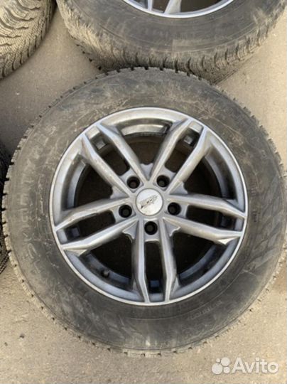 195/65 R15 Nokian Hakkapeliitta R3 Зима Литые R15 pсd:5x112 ет:45 DIA:57.1