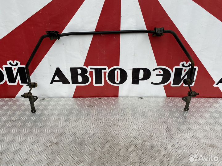 Задний стабилизатор Chrysler Voyager 4