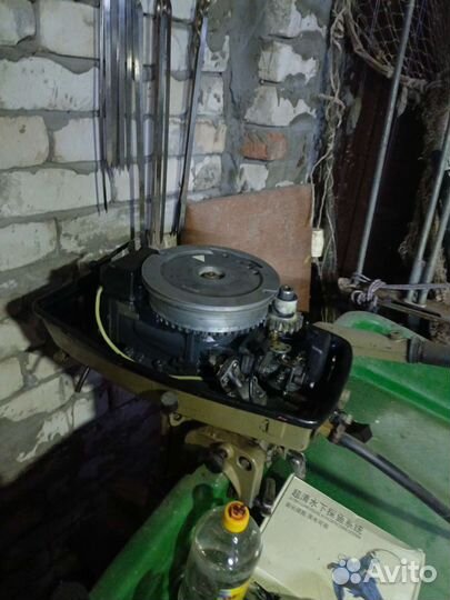 Лодочный мотор