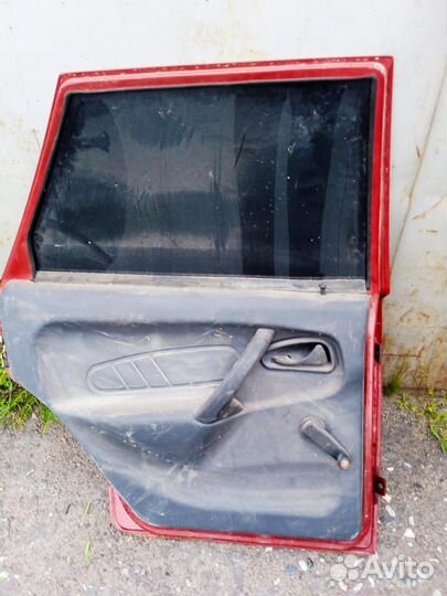 Дверь задняя левое от ваз 2109