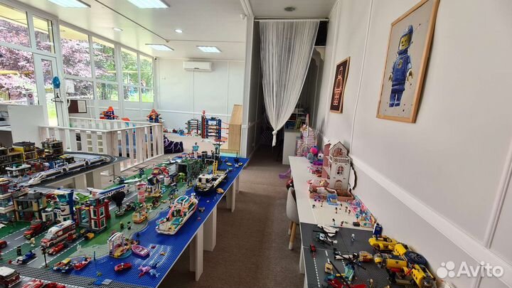 Игровая комната Lego Hotwheels LOL