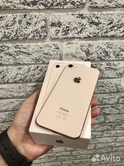 iPhone 8, 64 ГБ