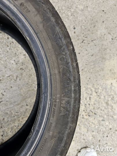 Yokohama Advan A10 215/50 R17