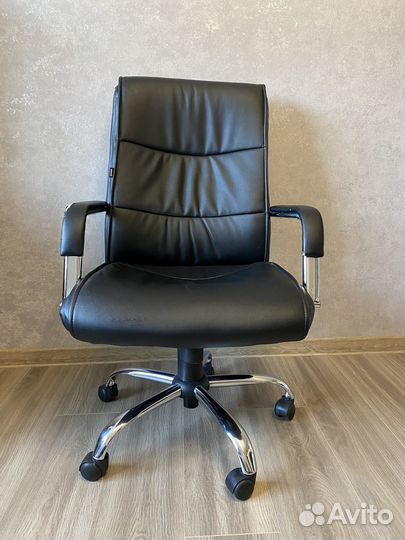 Компьютерное кресло бу