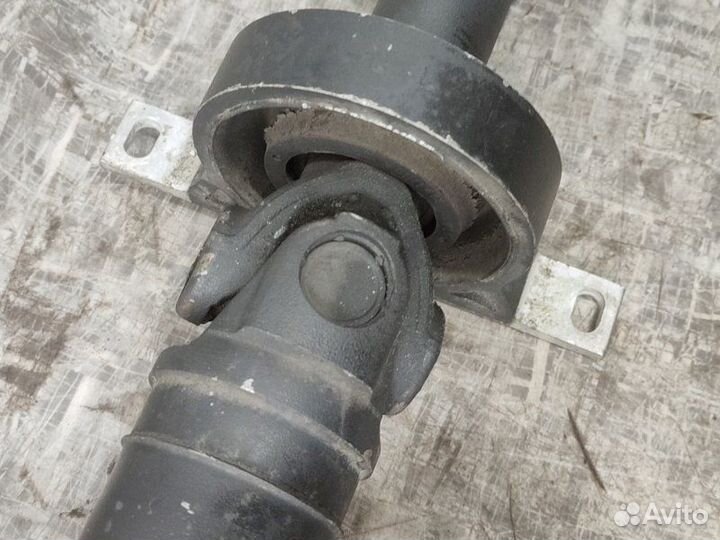 Карданный вал Bmw X3 E83 2.5 N52 2008