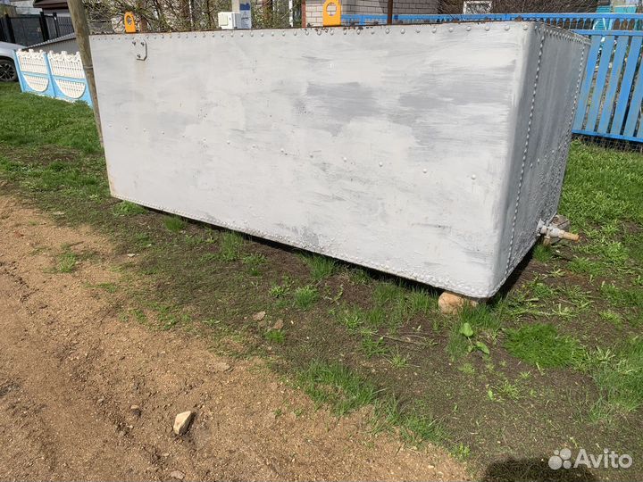 Емкость для воды