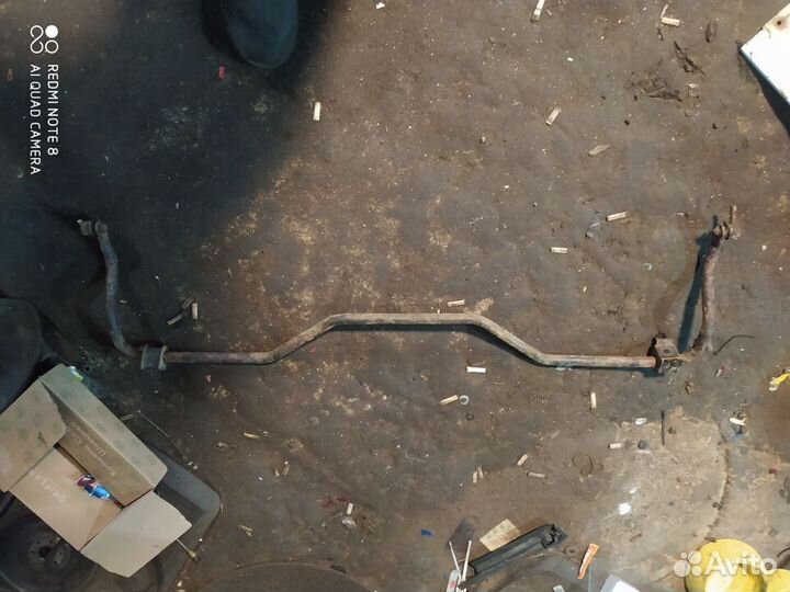 Стабилизатор задний Lexus Toyota LS 400