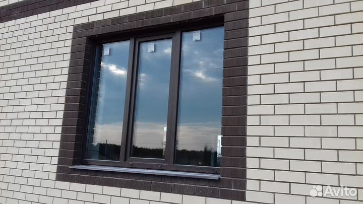 Пластиковые окна под дерево в загородный дом