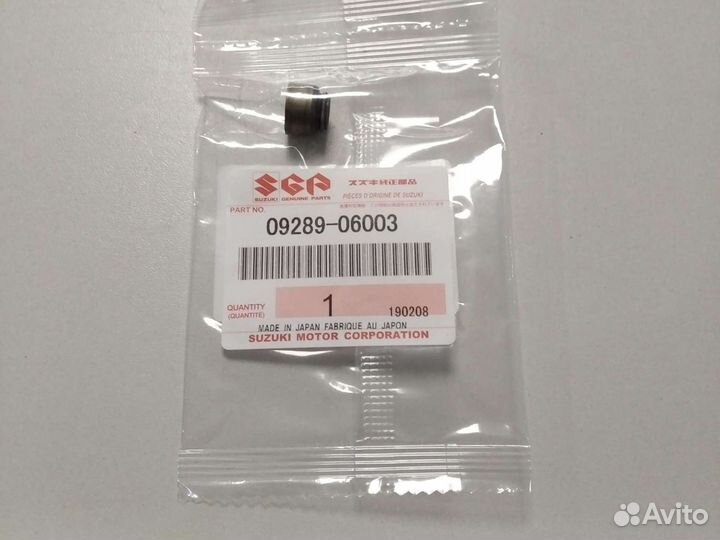 Сальник клапанов Suzuki DF 115-140