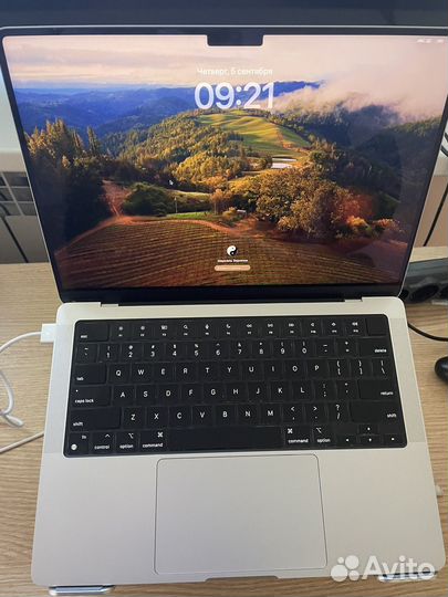 Apple macbook pro 14 m3 18 512gb