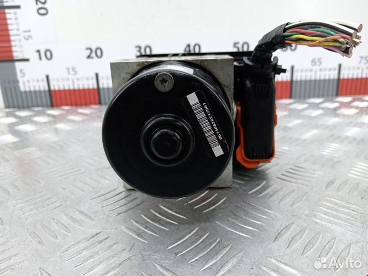 Блок ABS Toyota Yaris XP9 2006 040083410D