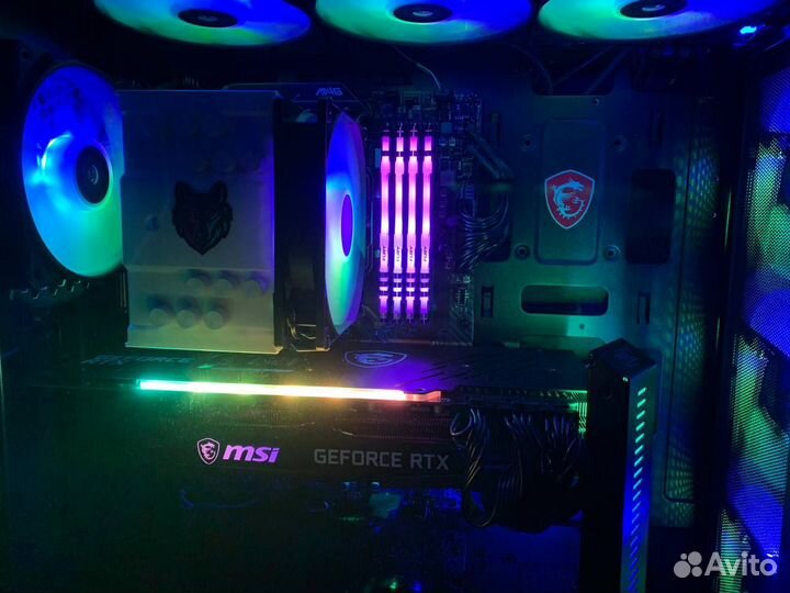 Очень мощный игровой компьютер с монитором