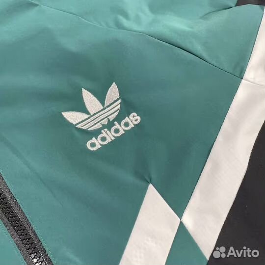 Ветровка мужская adidas