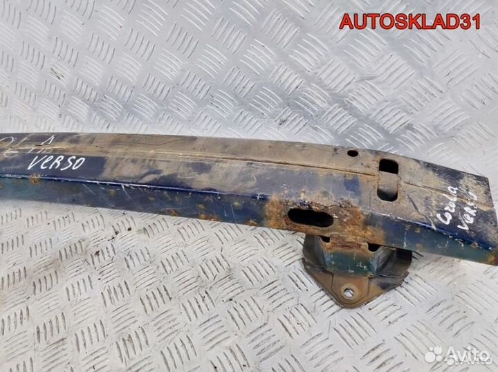 Усилитель заднего бампера Toyota Corolla Verso 2