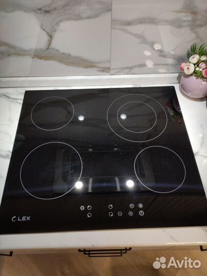 Электрическая варочная панель LEX EVH 641 BL