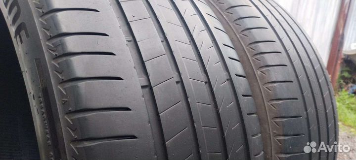 Bridgestone Alenza 001 285/45 R22