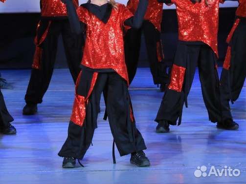 Танцевальный костюм для выступлений, на сцену