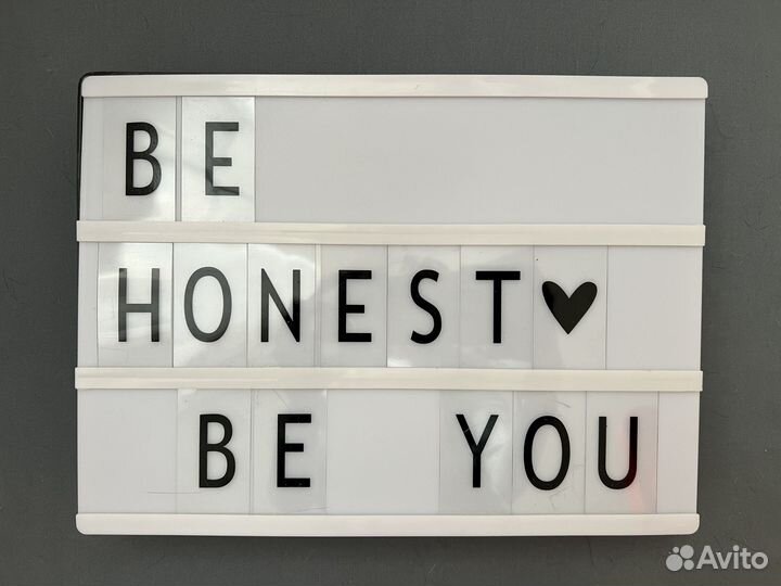 Светильник с буквами