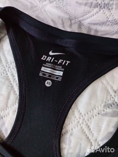 Майка спортивная женская nike