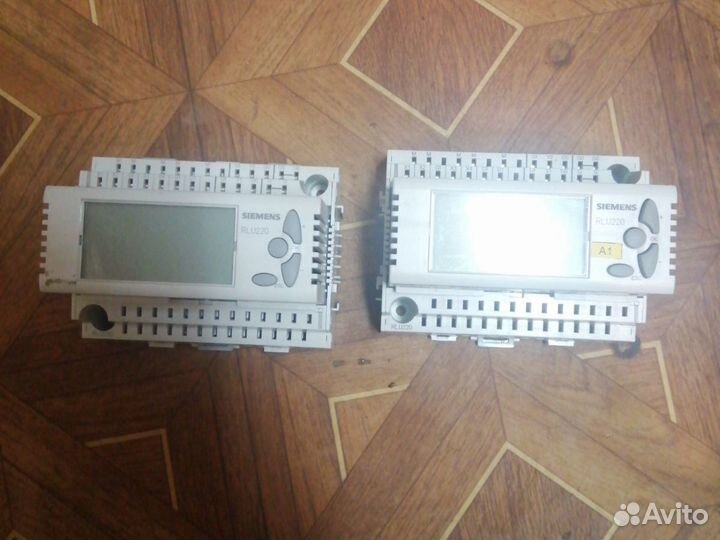 Контроллер Siemens RLU220