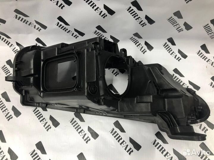 Левый корпус фары Mercedes-Benz CLS c257 2017-2021