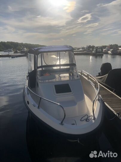 Crosswind 210, mercury 250 л/с