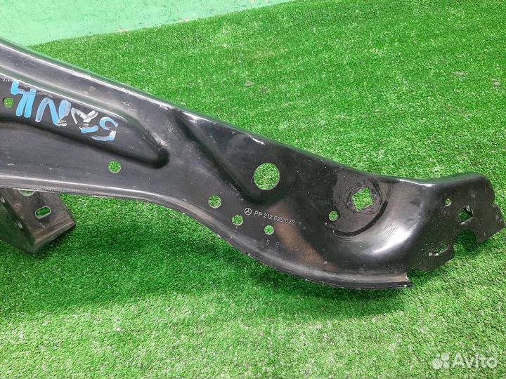 Кронштейн фары правой Mercedes Benz E-class W212