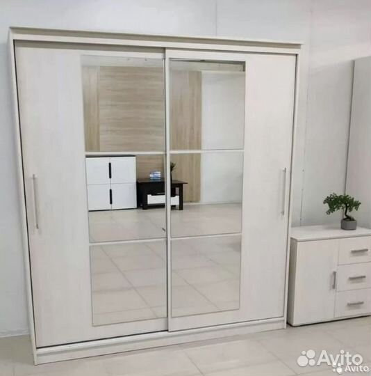 Шкаф (элегант-3)