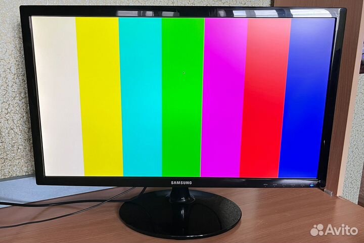 Монитор для компьютера 24 дюйма Samsung S24D332H