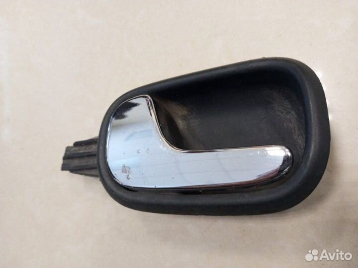 Ручка двери внутренняя задняя левая Audi A4 B5 ADR