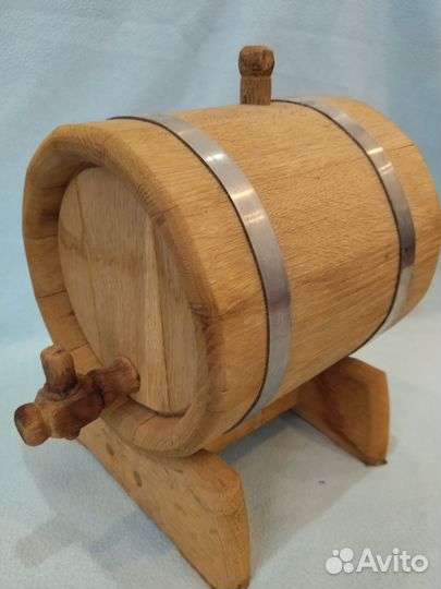 Дубовая бочка