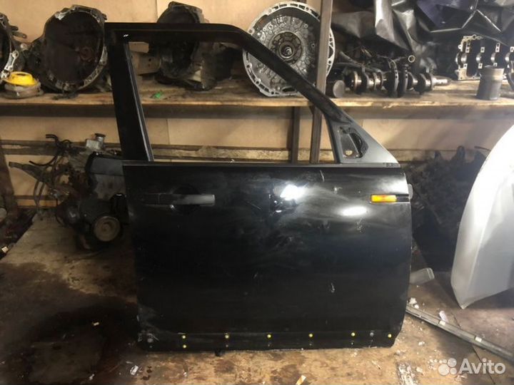 Дверь передняя правая Land Rover Discovery