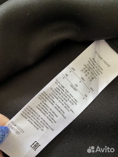 Armani платье маленькое черное