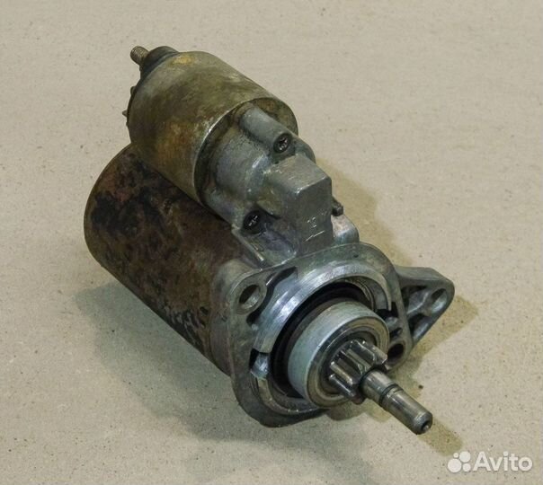 Стартер VW Golf 2