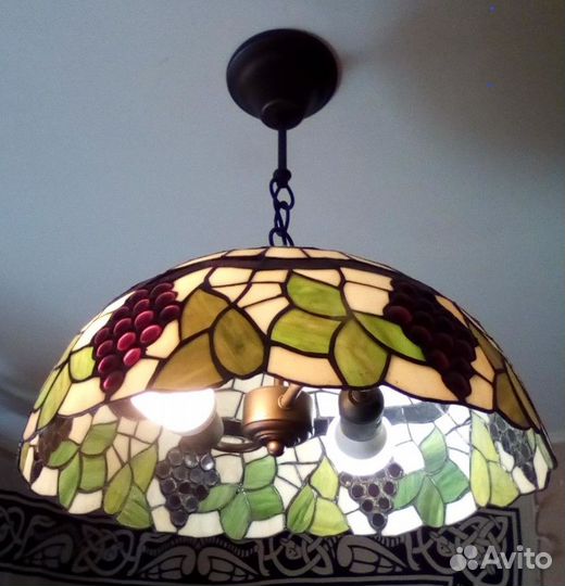 Люстра витражная
