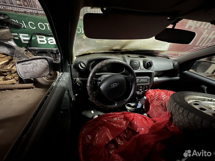 LADA granta в разборе
